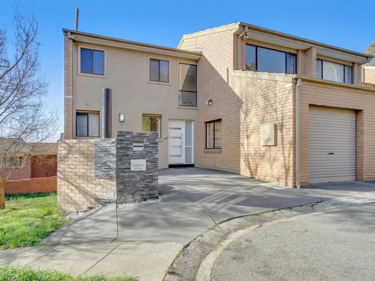 81 Hallen Close