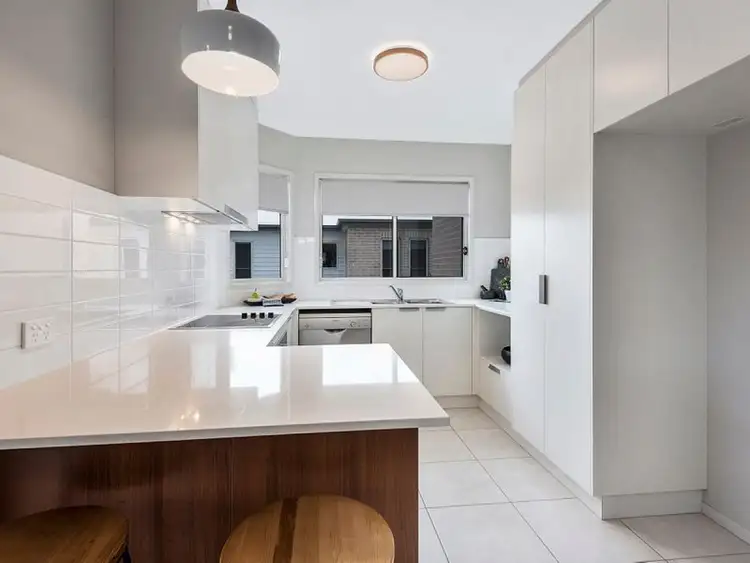 13/436 Hume Street, Middle Ridge QLD 4350