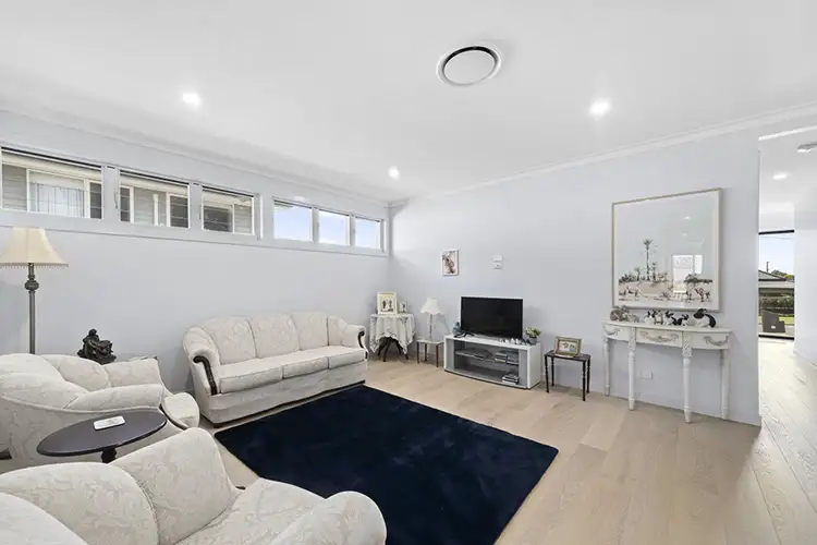 Sixth view of Homely house listing, 18a Simla Street, Mount Lofty QLD 4350