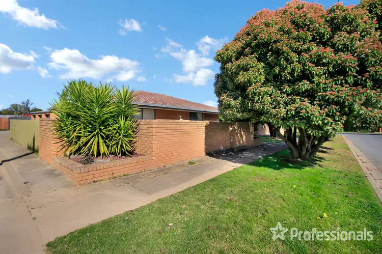 Second view of Homely unit listing, 4/61 Main Street, Lake Albert NSW 2650