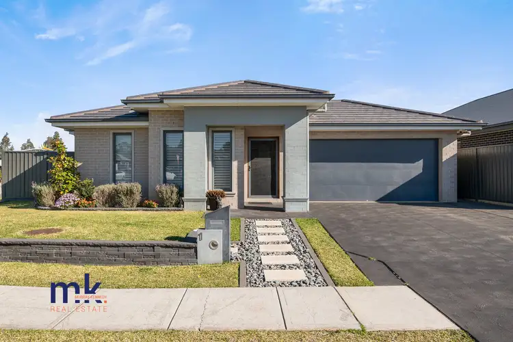 1 Abidi Street, Spring Farm NSW 2570