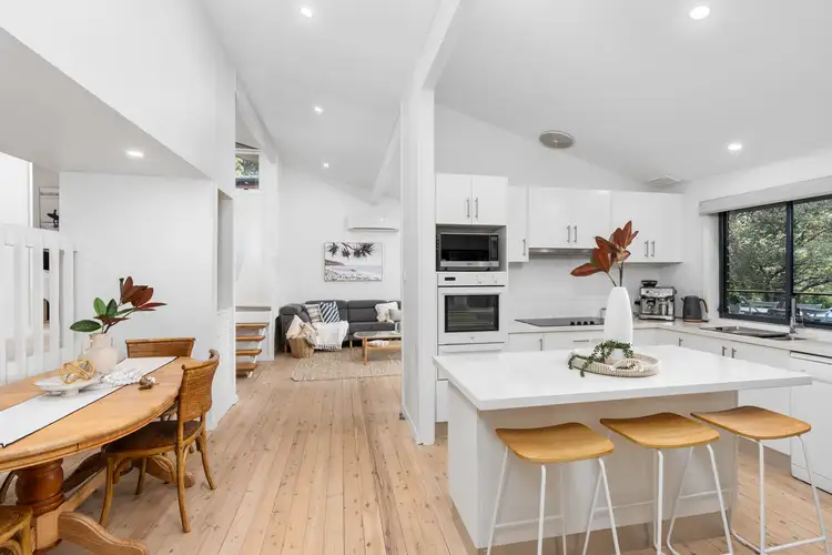 40 Bradleys Road, North Avoca NSW 2260