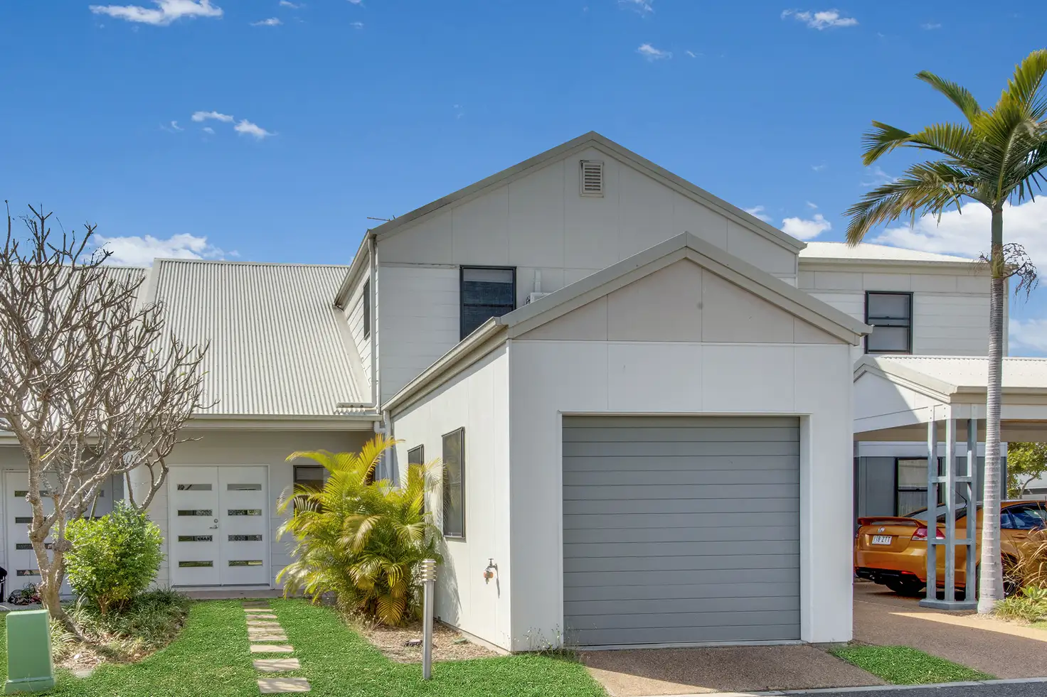 Main view of Homely townhouse listing, 37/1 Michel Place, Telina QLD 4680