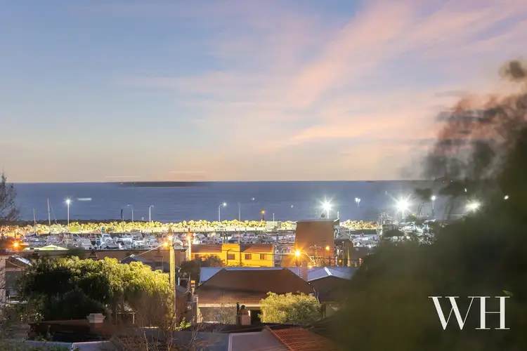 12 Ameling Rise, Fremantle WA 6160