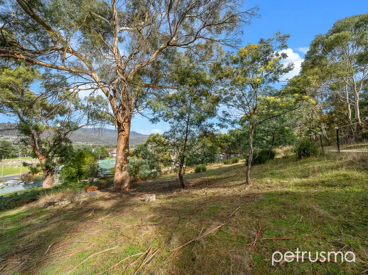 94 Southview Crescent, New Norfolk TAS 7140