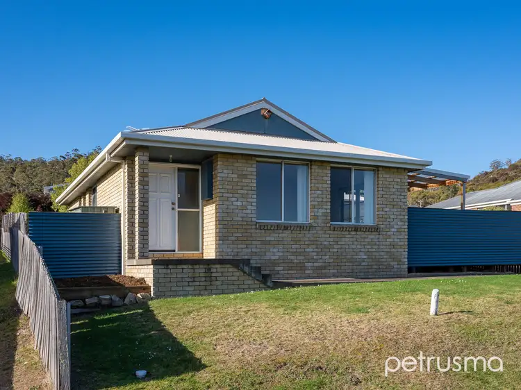 Main view of Homely unit listing, 1/116 Oakdowns Parade, Oakdowns TAS 7019