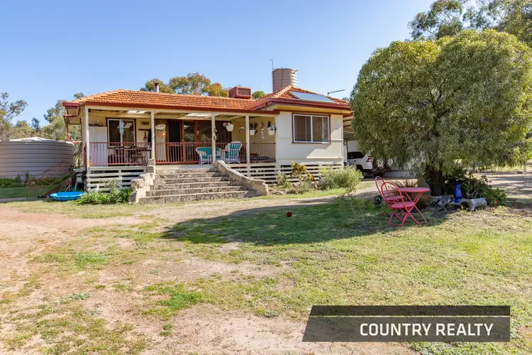 106 Leeder Road, Northam WA 6401