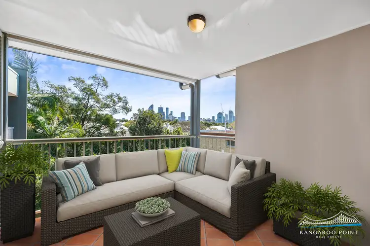 28/106 Linton Street, Kangaroo Point QLD 4169