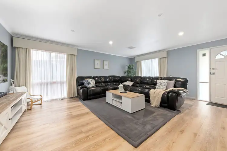 Sixth view of Homely house listing, 5 Alice Court, Skye VIC 3977