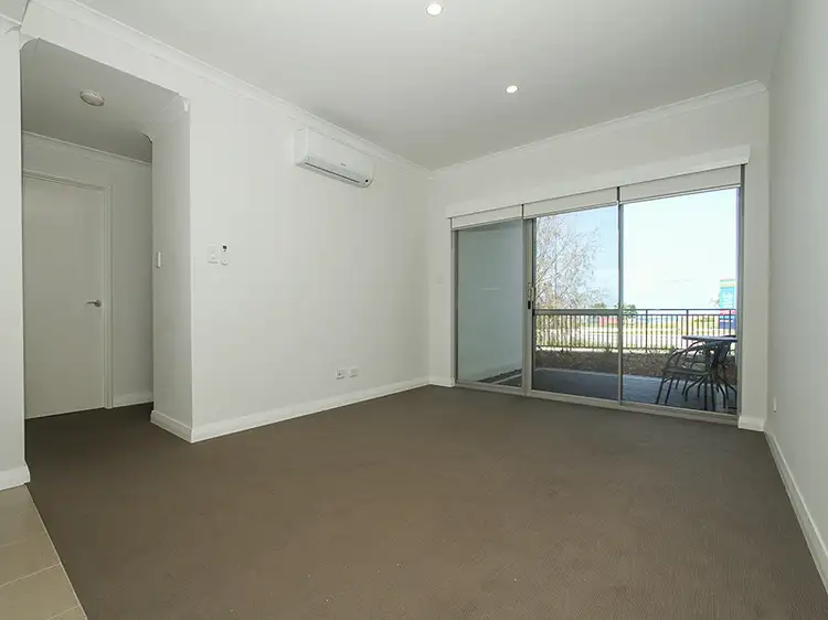 Sixth view of Homely apartment listing, 25/2 Royston Link, Butler WA 6036