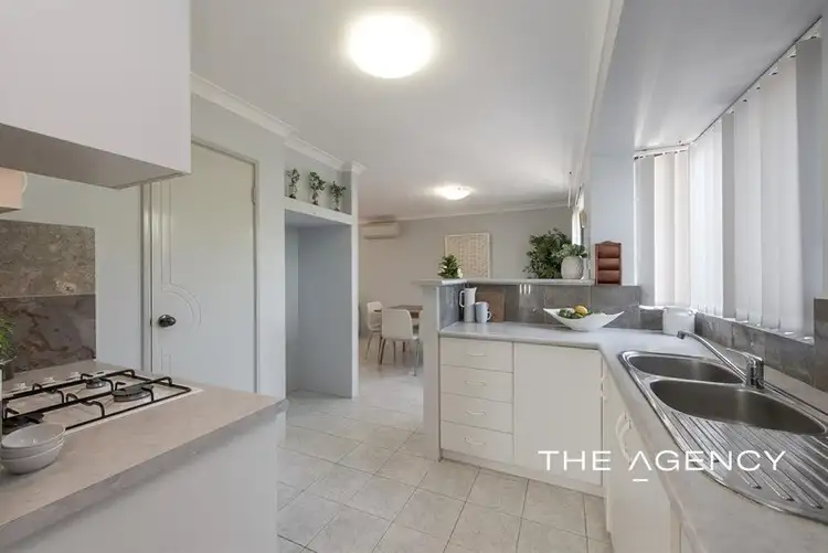 Sixth view of Homely house listing, 2/10 Langbank Close, Kinross WA 6028