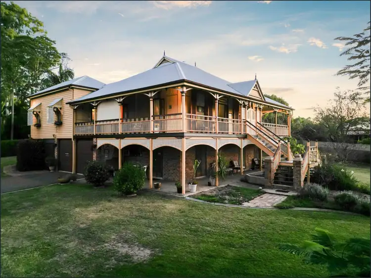 27A Brisbane Road, Newtown QLD 4305