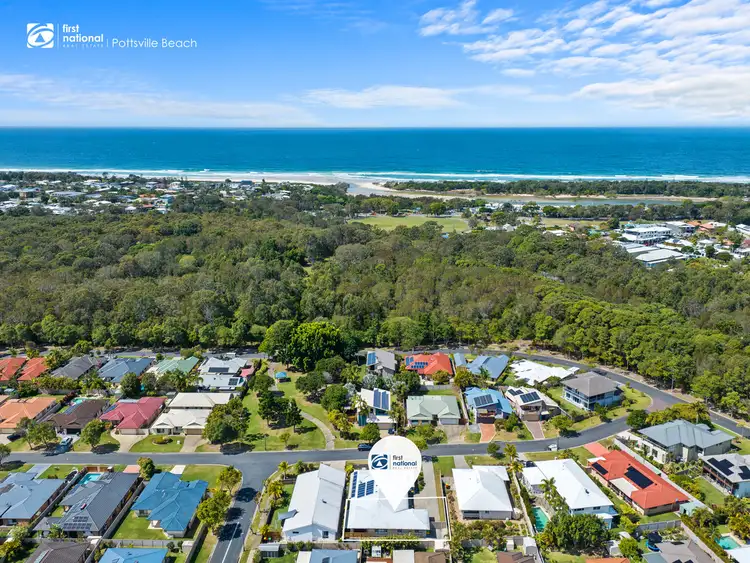 2/9 Suffolk Parade, Pottsville NSW 2489