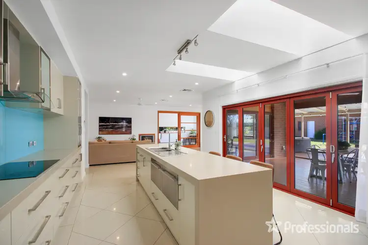 Fifth view of Homely house listing, 8 Glenoak Drive, Springvale NSW 2650