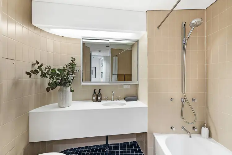 Sixth view of Homely apartment listing, 2/44 Bridge Street, Sydney NSW 2000