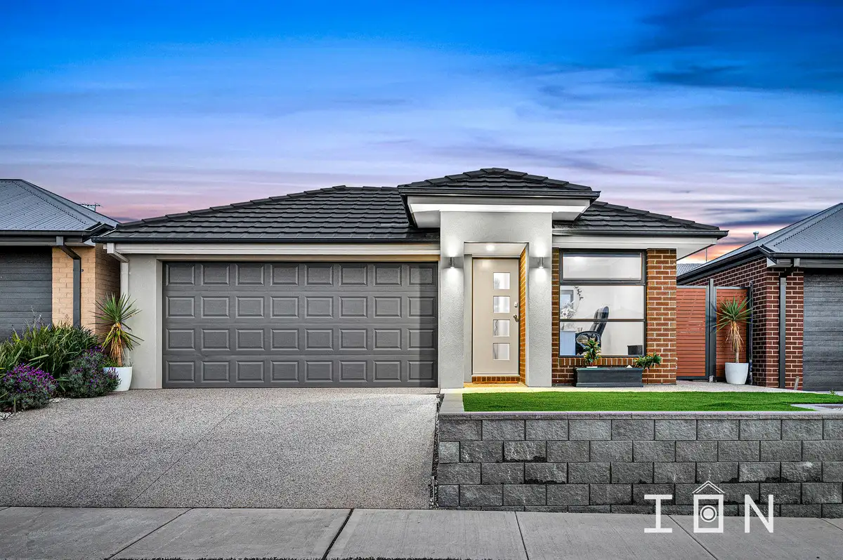 Main view of Homely house listing, 16 Merlot Way, Clyde North VIC 3978