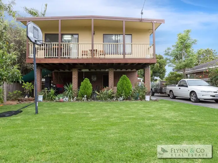 10 Sunhill Avenue, Mccrae VIC 3938