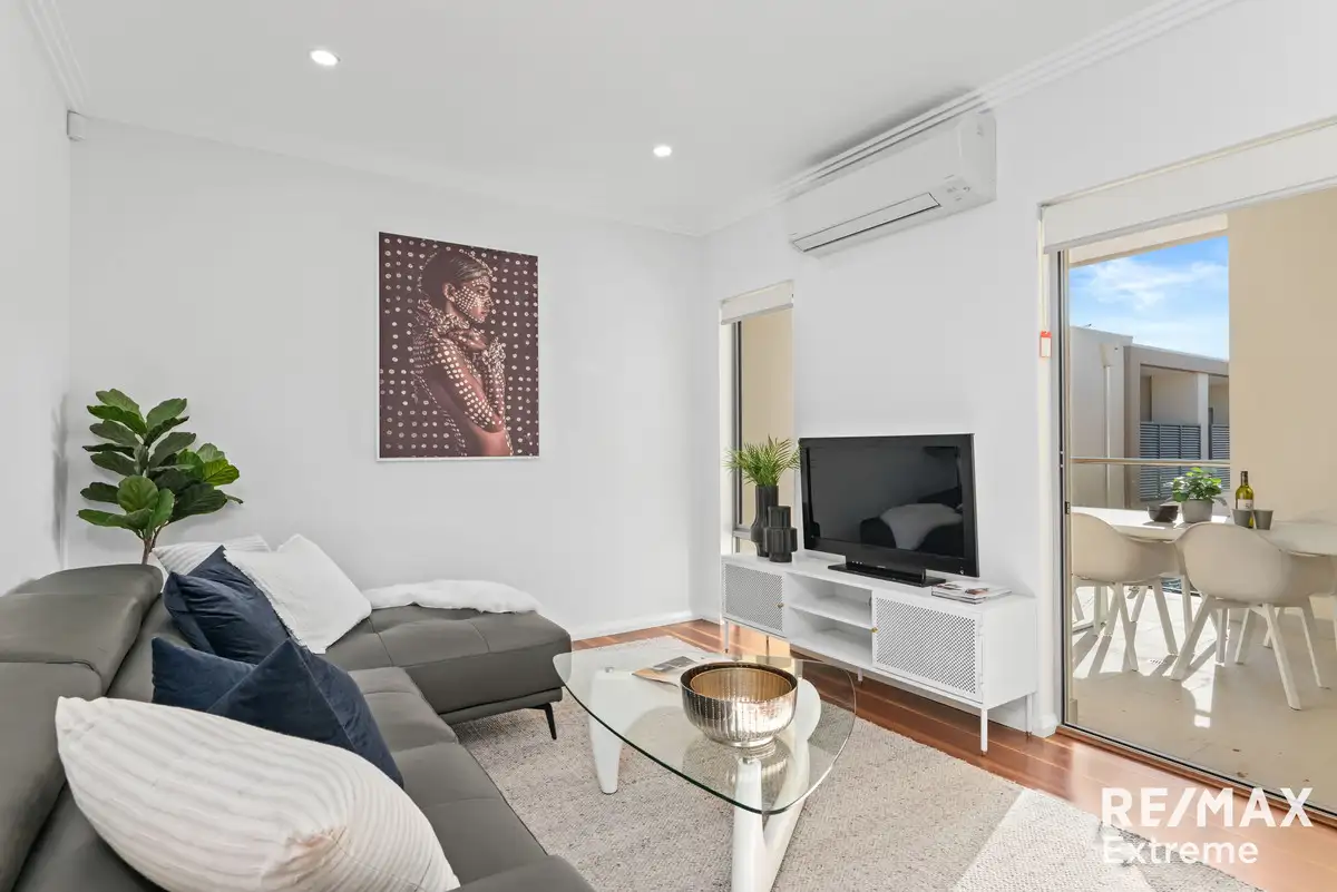 Main view of Homely house listing, 11/3 Oak Street, Cannington WA 6107