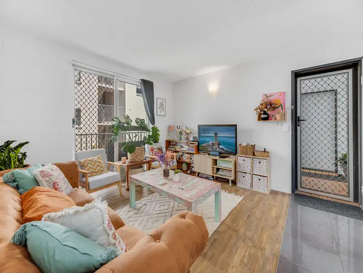 Third view of Homely unit listing, 2/5 Mahia Terrace, Kings Beach QLD 4551