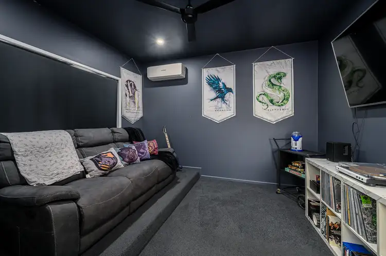 Fifth view of Homely house listing, 4 Pipit Place, Glen Eden QLD 4680