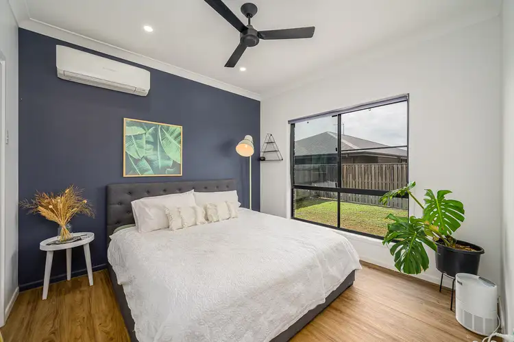 Sixth view of Homely house listing, 4 Pipit Place, Glen Eden QLD 4680