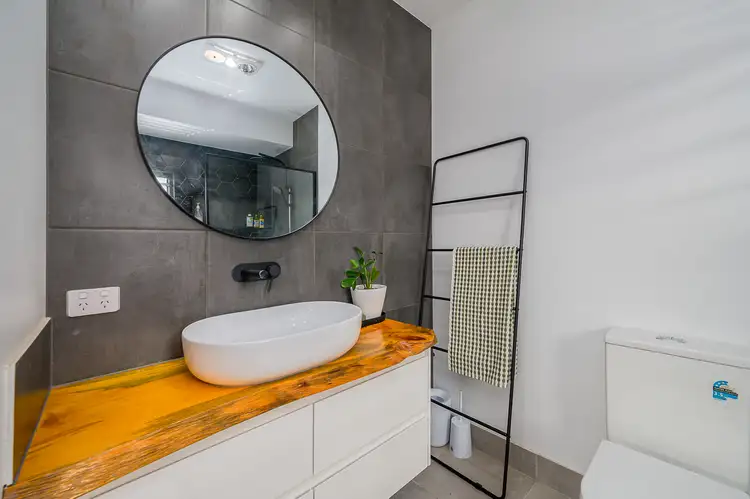 Seventh view of Homely house listing, 4 Pipit Place, Glen Eden QLD 4680
