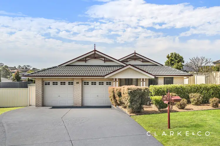 10 Claret Ash Close, Aberglasslyn NSW 2320