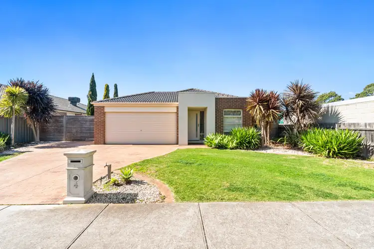 4 Dryden Place, Sale VIC 3850