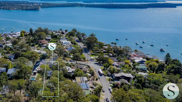 13 Government Road, Nords Wharf NSW 2281