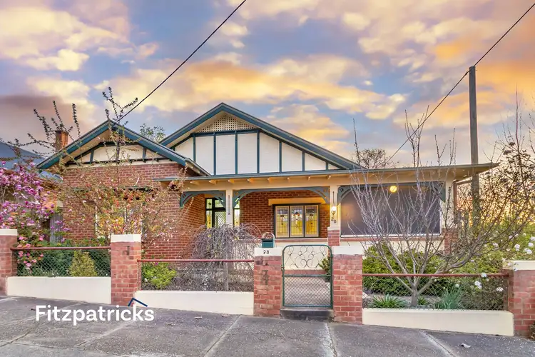 28 Simmons Street, Wagga Wagga NSW 2650