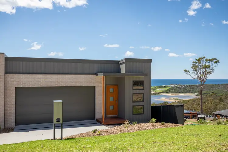 2/202 Mirador Drive, Merimbula NSW 2548