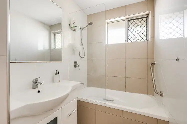 Sixth view of Homely block of units listing, 23 Winstanley Court, Newtown QLD 4350