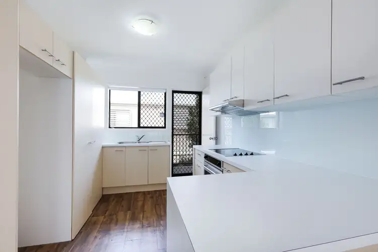 Fourth view of Homely apartment listing, 6/17 Middle Street, Labrador QLD 4215