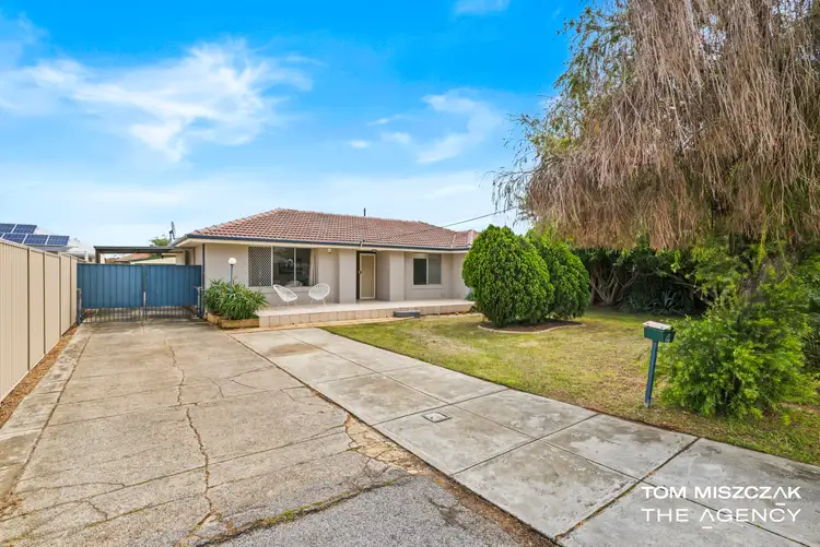 4 Bagoda Street, Queens Park WA 6107