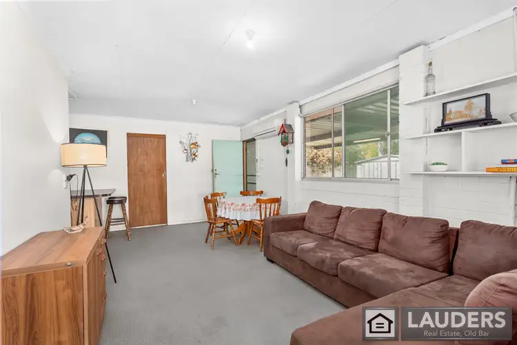 6 Sunrise Close, Old Bar NSW 2430