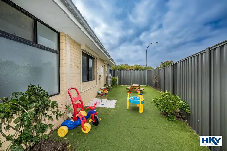 Fourth view of Homely house listing, 8 Donegal Entrance, Bullsbrook WA 6084