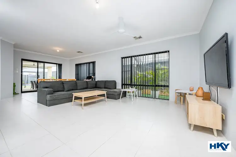 Seventh view of Homely house listing, 8 Donegal Entrance, Bullsbrook WA 6084