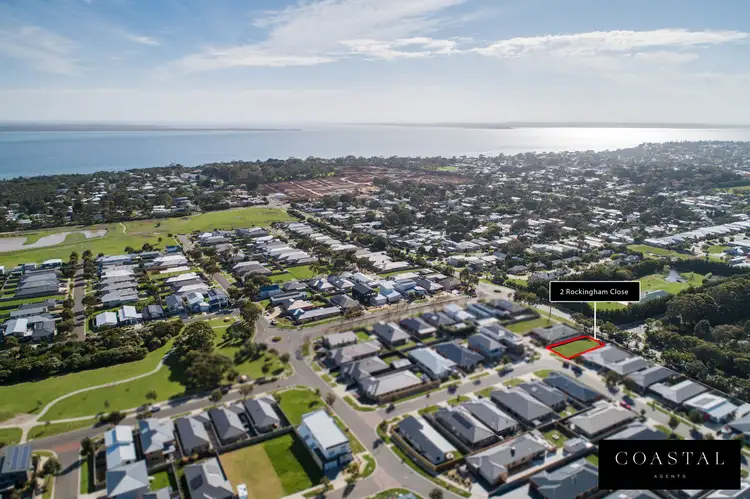2 Rockingham Close, Cowes VIC 3922