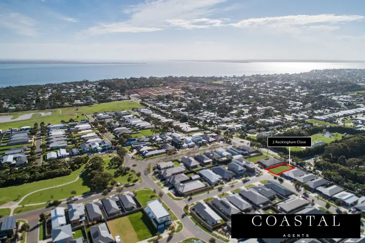 2 Rockingham Close, Cowes VIC 3922