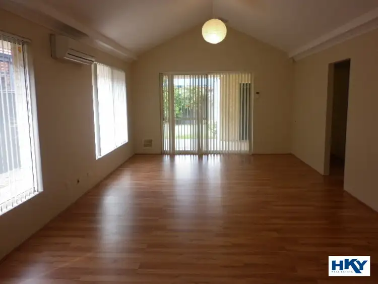 Fifth view of Homely house listing, 8 Vaspar Link, Aveley WA 6069