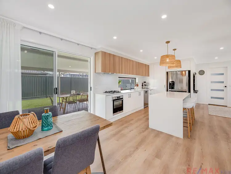 Sixth view of Homely house listing, 2 Caulfield Close, Little Mountain QLD 4551