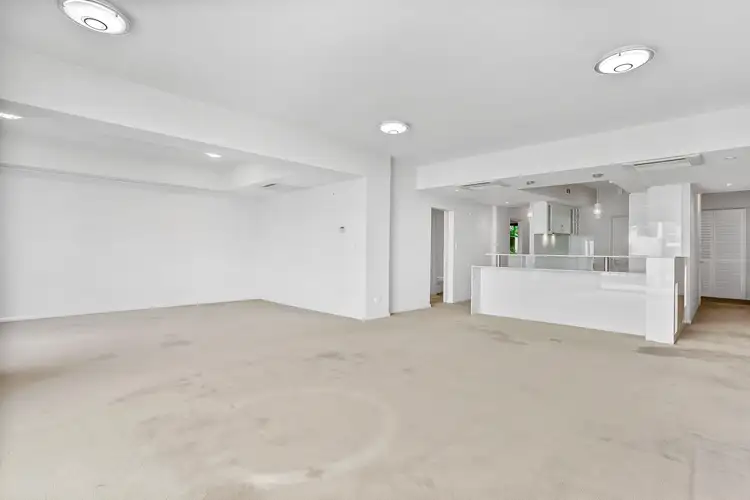 Fifth view of Homely apartment listing, 10/15 The Palladio, Mandurah WA 6210