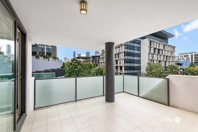 18/125 Melbourne Street, South Brisbane QLD 4101