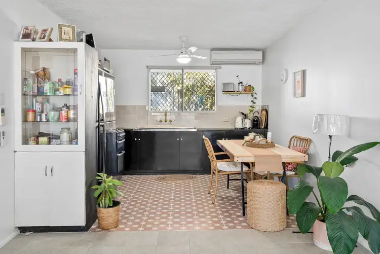 Second view of Homely unit listing, 2/552 Sandgate Road, Clayfield QLD 4011