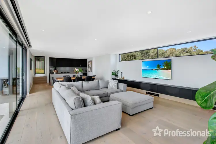 Fourth view of Homely house listing, 137 Brooklyn Drive, Bourkelands NSW 2650