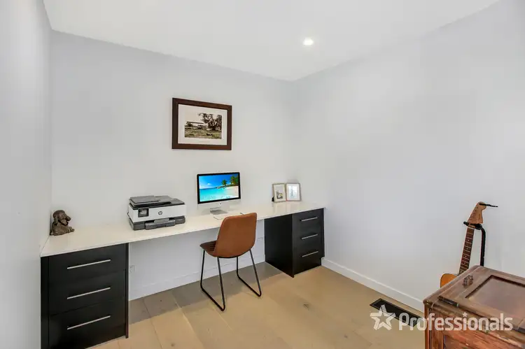 Sixth view of Homely house listing, 137 Brooklyn Drive, Bourkelands NSW 2650
