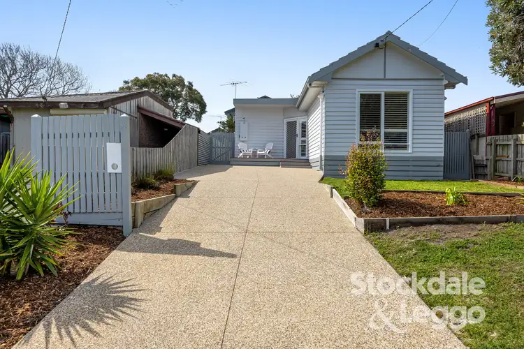 55 Eighth Avenue, Rosebud VIC 3939