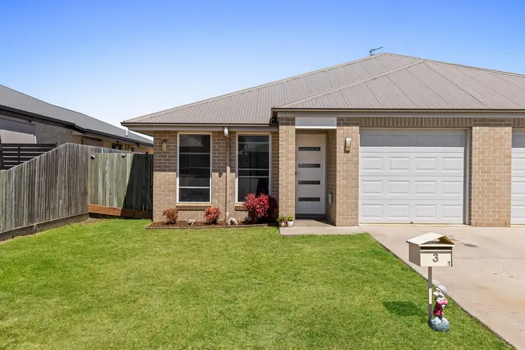 1/3 Whitefield Street, Glenvale QLD 4350