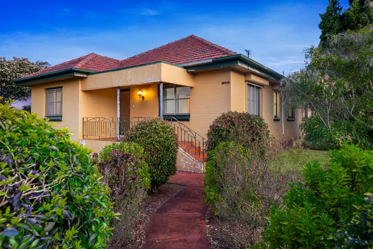 130 South Street, Centenary Heights QLD 4350