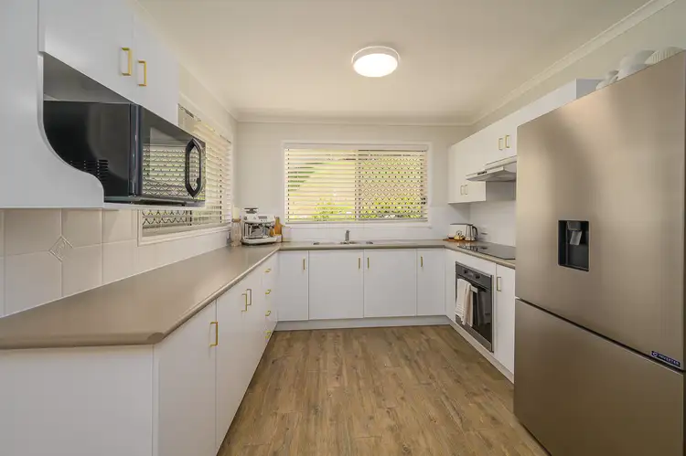 Sixth view of Homely house listing, 4 Charles Crescent, Tannum Sands QLD 4680